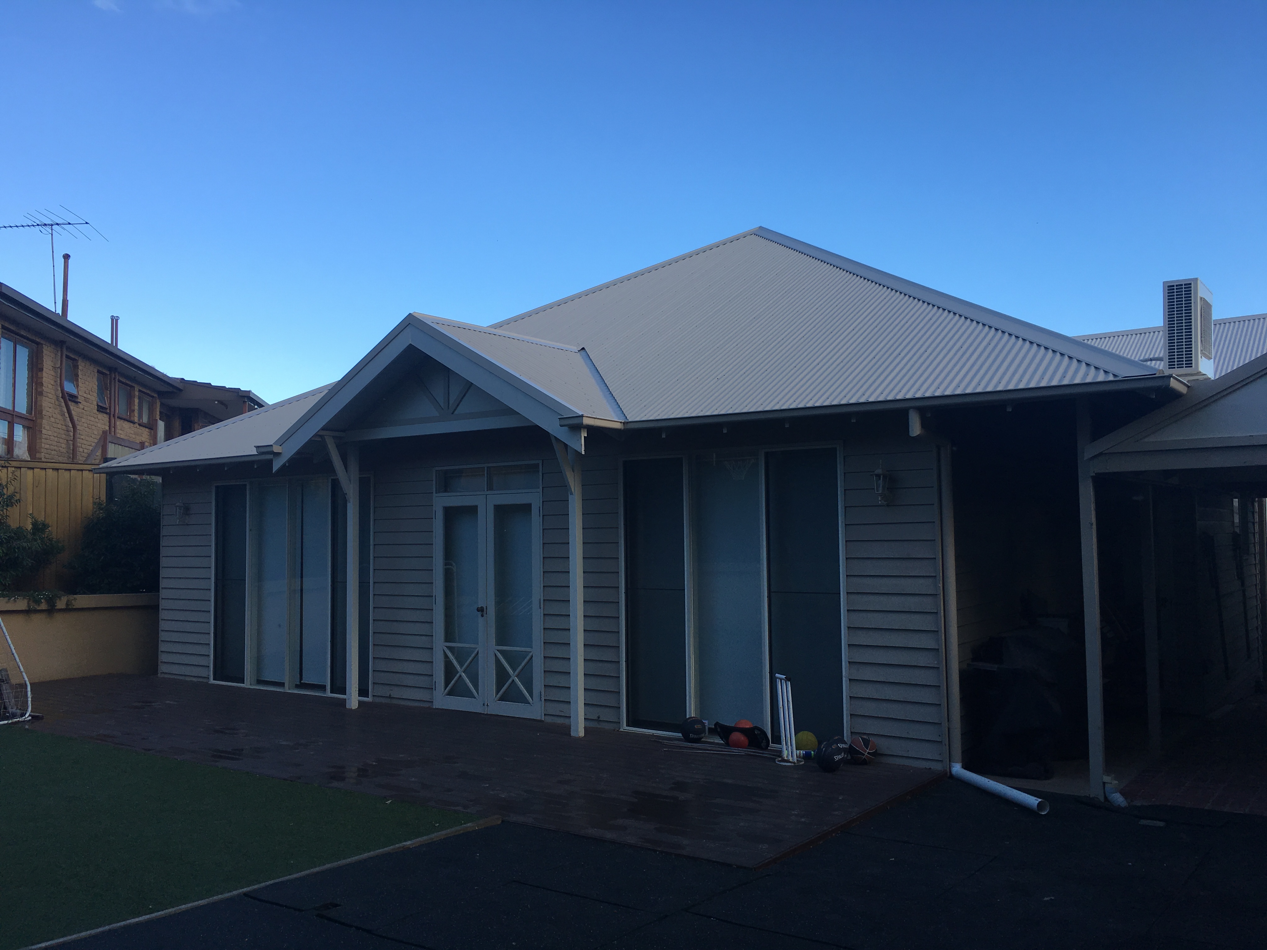 Royalty Roofing Metal Roofing and Architectural Cladding Specialists